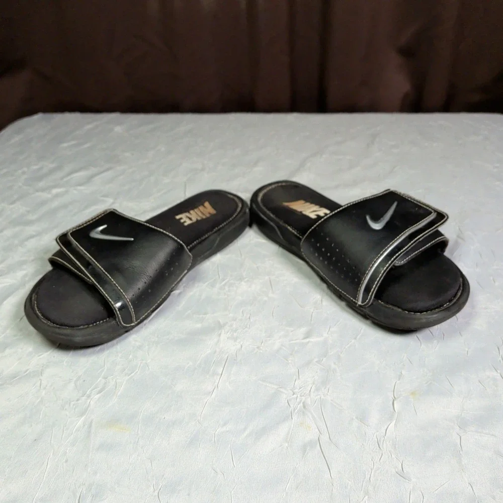 Nike Comfort Slide 2 Sandals Mens Size 7 Black Metallic Silver Y2K 415206-002
